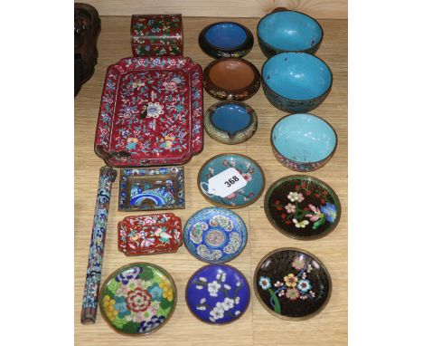 A group of Chinese cloisonne and Canton enamel wares, 19th/20th century