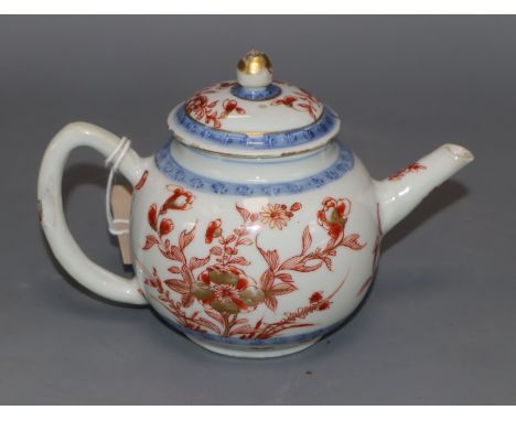 A Chinese Kangxi period Imari teapot and cover