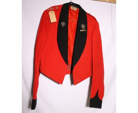 British Army dress uniform scarlet tunic with Rogers and Company of London label penned "G W Henand? Esq 4 4 22" with bullion