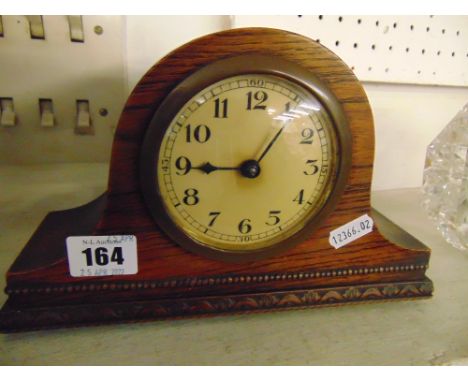 An Oak mantle clock