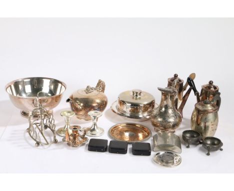 Silver plated ware, to include two chocolate pots, toast rack, chamber stick, snuffer and tray, bowl etc. (qty)