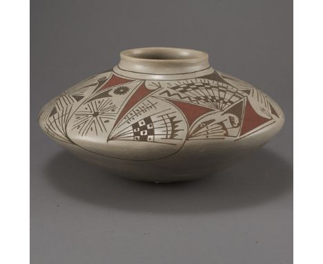 Attributed to Fannie Nampeyo (Hopi, 1904-1987) Hopi ceramic polychrome Olla pottery jar with a wide shoulder form and slightl