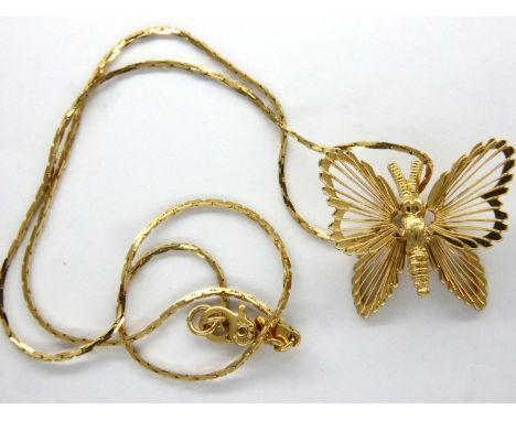 9ct gold butterfly pendant on a 9ct gold chain, chain L: 40 cm, combined 3.5g. P&amp;P Group 1 (£14+VAT for the first lot and