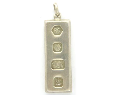 Hallmarked silver ingot pendant, 37g. P&amp;P Group 1 (£14+VAT for the first lot and £1+VAT for subsequent lots) 
