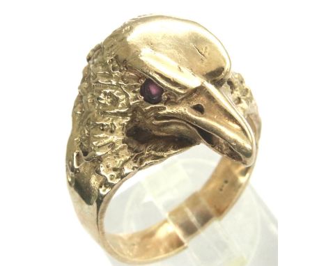 Heavy 9ct gold eagle ring with ruby set eyes, size W, 13.3g. P&amp;P Group 1 (£14+VAT for the first lot and £1+VAT for subseq