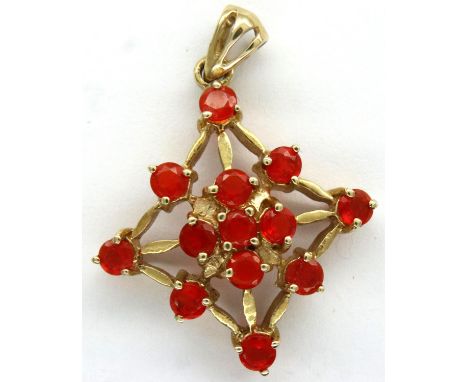 9ct gold fire opal pendant, H: 22mm, 1.6g. P&amp;P Group 1 (£14+VAT for the first lot and £1+VAT for subsequent lots) 