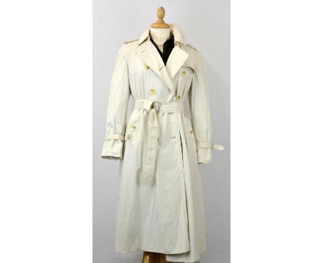 Ladies unusual vintage light cream BURBERRYS trench coat/mac with leather trimmed buckles and belt. Fits size UK 10-12 (Pre 1