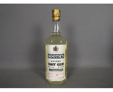 Gin - A 26⅔ Fl Ozs bottle Of Booth's Finest Dry Gin, 70° proof, a 1960's bottling, level low neck.