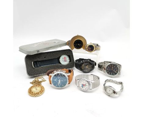 Qty of quartz wristwatches inc Lorus Goofy (reverse watch), Wallace &amp; Gromit, Casio, Sapphero, Equinox, Sekonda etc
