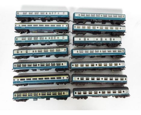 Hornby, Bachmann, Mainline - A fleet of 14 unboxed OO gauge passenger coaches predominately by Hornby in Inter City blue and 
