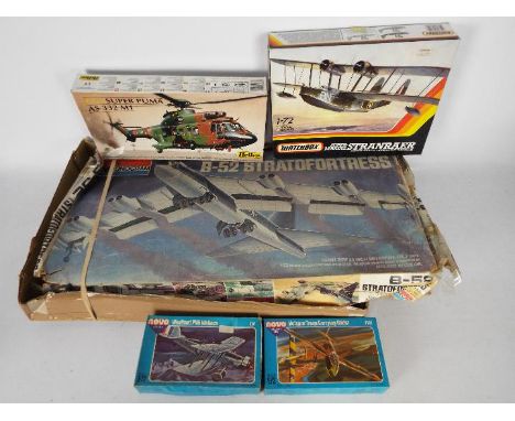 Monogram, Matchbox, Heller, Novo - Five boxed 1:72 scale vintage plastic military aircraft model kits. Lot includes Monogram 