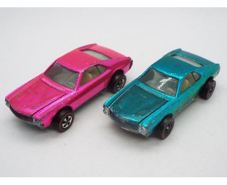 Hot Wheels - Redline - 2 x Custom AMX models in Hot Pink and Green. The cars are both in Good condition overall, the Green ca