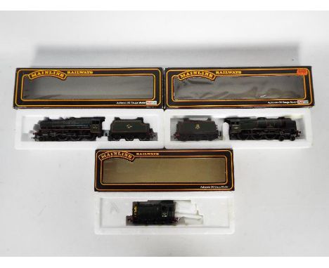 Bachmann, Mainline  - Three boxed OO locomotives. Lot consists of Bachmann #37037 Class 03 diesel shunter Op.No. D2083 in Br 