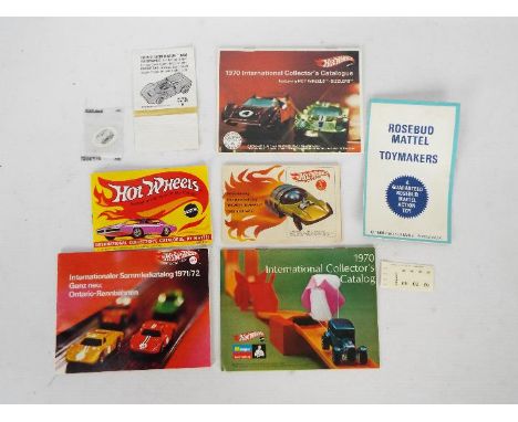 Hot Wheels - Redline - 5 x Catalogues from 1968 to 1972 all in Very Good condition, also includes an original set of Hot Whee