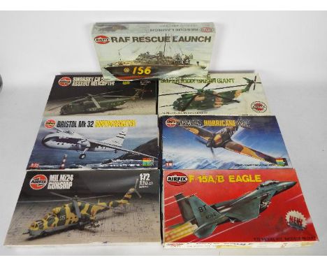 Airfix - Seven boxed vintage 1:72 scale mainly military aircraft plastic model kits by Airfix. Overall kits appear to be in E