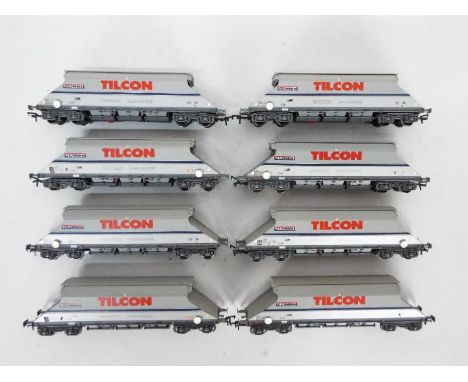 Bachmann - A rake of 8 unboxed Bachmann #37325 JGA Closed Bogie Hopper Wagons in Grey Nacco Tilcon Quarry Products livery. It