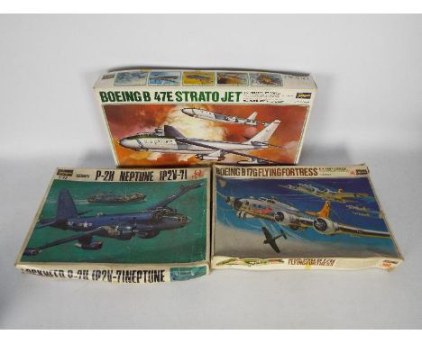 Hasegawa - Three boxed 1:72 scale plastic military aircraft model kits. Lot consists of Hasegawa K10 Boeing B-17G Flying Fort