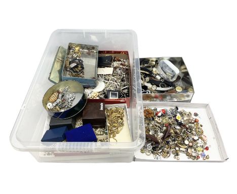 Large collection of costume jewellery including beaded necklaces, faux pearl necklaces, brooches, earrings, cufflinks and wri