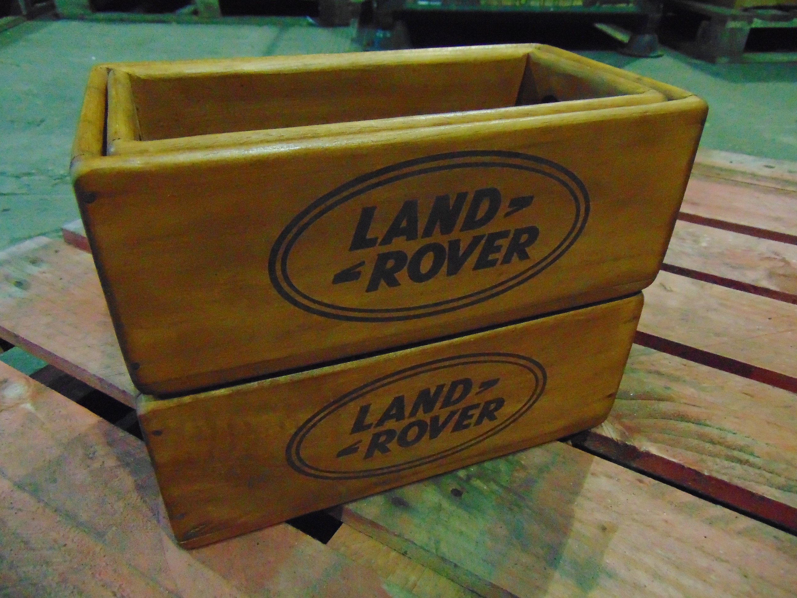You are bidding on 4 x Land Rover Wooden Display / Storage Boxes. These