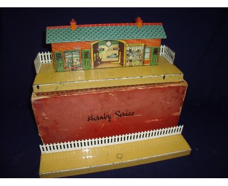 Boxed Hornby Series O gauge Windsor station 