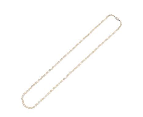 NATURAL PEARL NECKLACEThe single-strand of 3.6mm-5.1mm natural pearls on a pearl clasp, pearl in clasp untested, length 73.0c