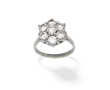 DIAMOND CLUSTER RINGSet with brilliant-cut diamonds, diamonds approx. 2.30cts total, ring size approx. OFor further informati