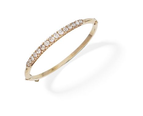 DIAMOND BANGLEThe hinged bangle set to the front with old brilliant-cut diamonds, diamonds approx. 3.30cts total,  inner circ