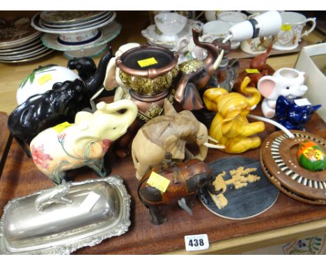 A tray of various elephant models, wooden & ceramic