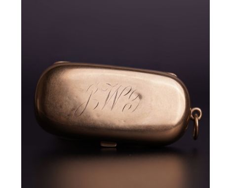 Edwardian 9ct gold double full sovereign coin case, engraved with initials by Aaron Lufkin Dennison, Birmingham 1908Condition