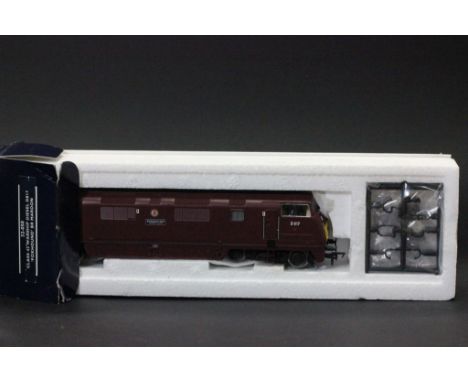 Boxed OO gauge Bachmann Blue Riband Branchline 32-050 Class 42 Warship Diesel D817 Foxhound BR Maroon