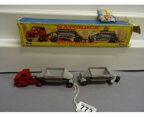 Boxed Matchbox King Size K-4 Freuhauf Hopper Train diecast vehicle in vg condition, box is tatty with one end detached 