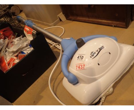Light 'n' Easy steam mop 