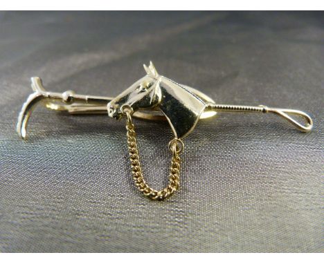 Equestrian - Hunting tie clip in the form of horses head mounted on a hunting whip - in unmarked metal