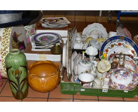 TWO  BOXES AND LOOSE TEAWARES AND COLLECTOR'S PLATES, to include a Royal Stafford tea set, Royal Doulton 'Vanity Fair' tea se