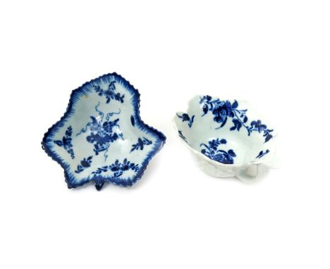 A Worcester blue and white pickle dish and a butterboat  c.1760, the former painted in the Pickle Leaf Vine pattern, the butt