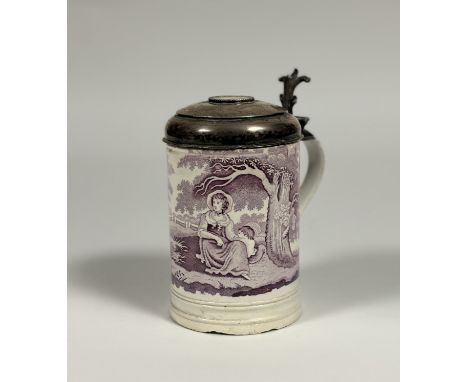 An English pearlware puce-printed tankard, c. 1800, with coin-inset white metal hinged cover, (cover probably later), the tan