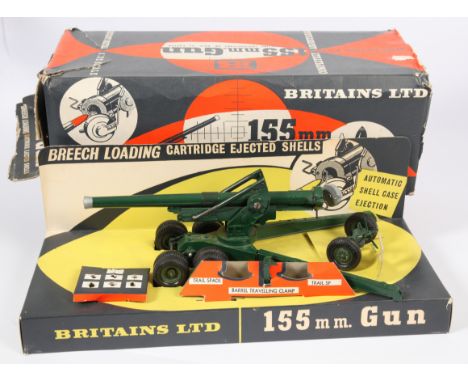 Britains - Set No. 9745 '155mm Gun', Boxed. 1962 version, 1:32 scale. Condition generally appears Excellent overall (appears 