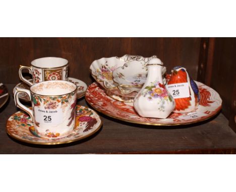 A Royal Crown Derby paperweight, formed as a robin, a "Red Aves" dessert plate, two "Derby Posies" trinket dishes and a peppe