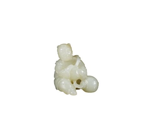 A Carved White Jade BoyH:3.2cm W:3cm