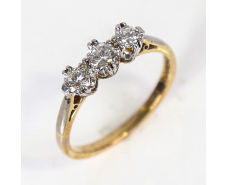 An 18ct gold 3-stone diamond ring, set with round brilliant cut diamonds with platinum tops, total diamond content approx 0.5