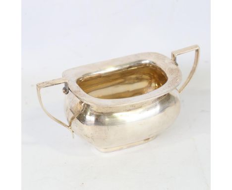 A George V silver 2-handled sugar bowl, oval bulbous form with gilt interior, by Walker & Hall, hallmarks Sheffield 1929, len