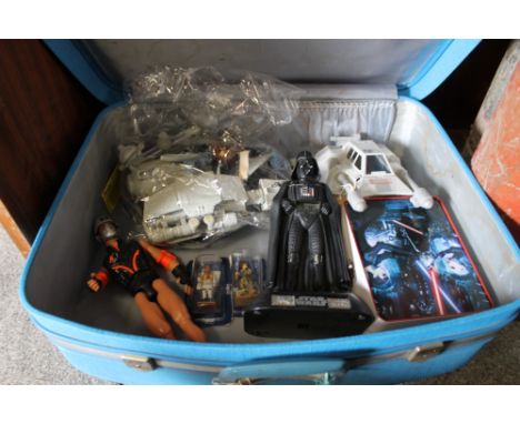 A VINTAGE SUITCASE OF STAR WARS & ACTION MAN TOYS ETC