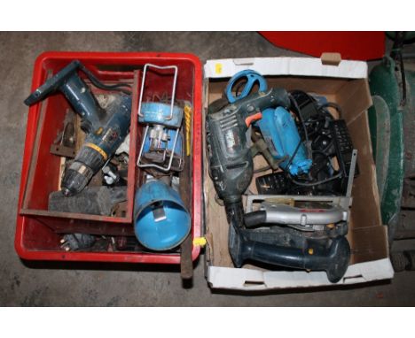 A TRAY AND BOX TO CONTAIN A SELECTION OF HAND AND POWER TOOLS