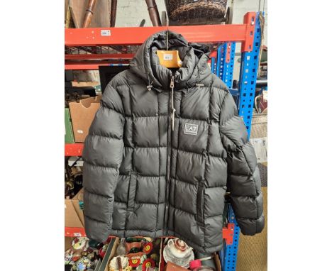 Black padded jacket with Emporio Armani logo - size 3XL