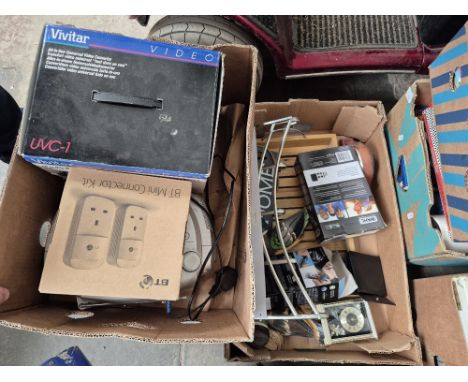 2 boxes of miscellaneous items including cd player, Vivitar video editor, electric razor etc