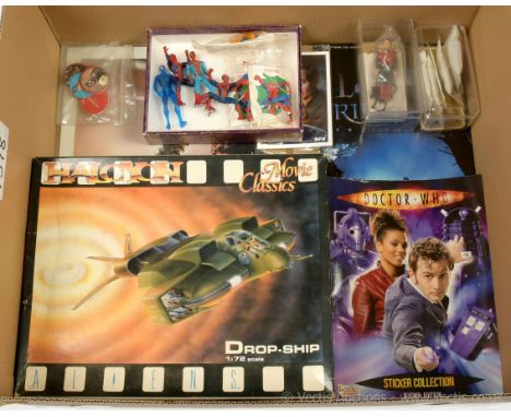 Halycon Movie Classics Aliens Drop-Ship, HALO2, 1:72 scale plastic model kit, unmade, with instructions, unchecked for comple