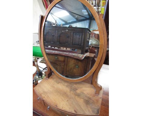 Early C19th toilet mirror, bow front base with three drawers and bracket feet W43cm D22cm H61cm 