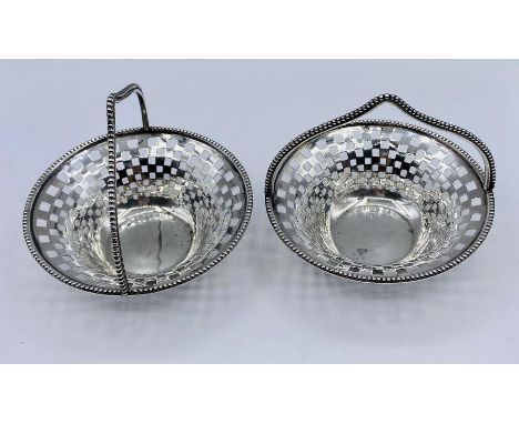 Pair of pierced silver baskets, hallmarked for Birmingham 1909 by William Hair Haseler; W H Haseler Ltd (106g)  