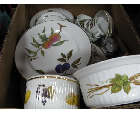 Worcester 'Evesham' , Oven to Table Pottery, of approximately thirty three pieces:- One Box