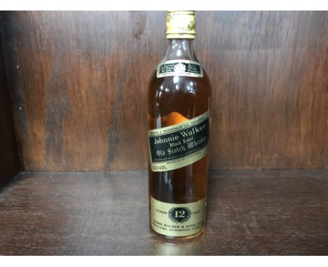 JOHNNIE WALKER BLACK AGED 12 YEARS - SWISS IMPORT Blended Scotch Whisky Imported by F. Siegenthaer S.A., Lausanne. 70cl, 43% 